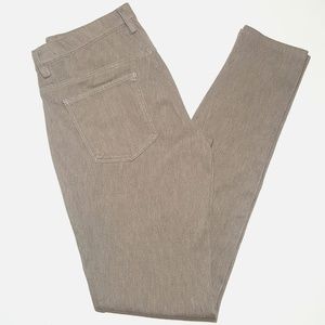 NWOT UNIQLO Leggings Pants